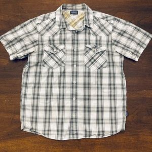 Patagonia organic cotton short sleeve shirt